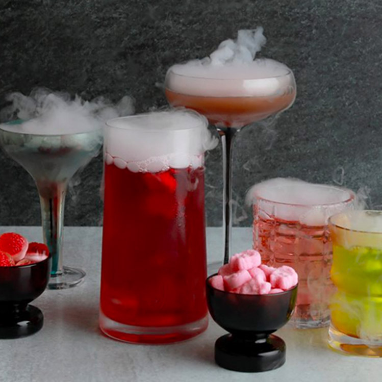 Prepara estos cocteles con dulces para celebrar Halloween