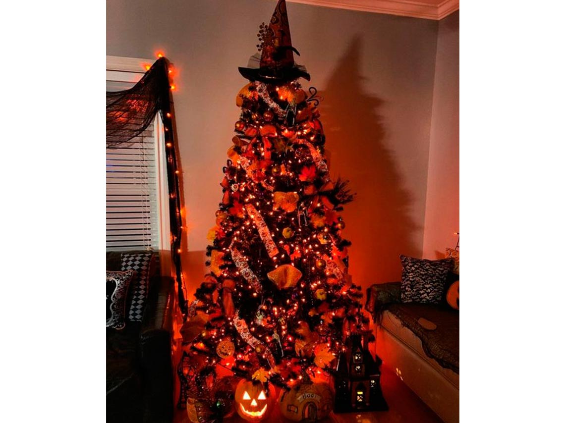 10 ideas para tener un Halloween Christmas Tree esta Navidad 1