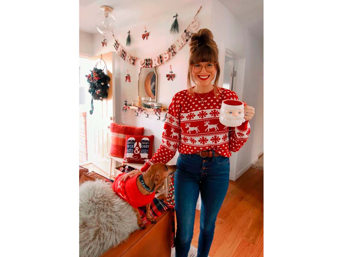 8 outfits con ugly sweaters para usar en Navidad 9