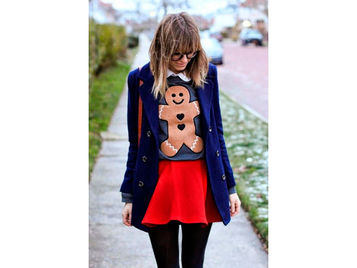 8 outfits con ugly sweaters para usar en Navidad 11