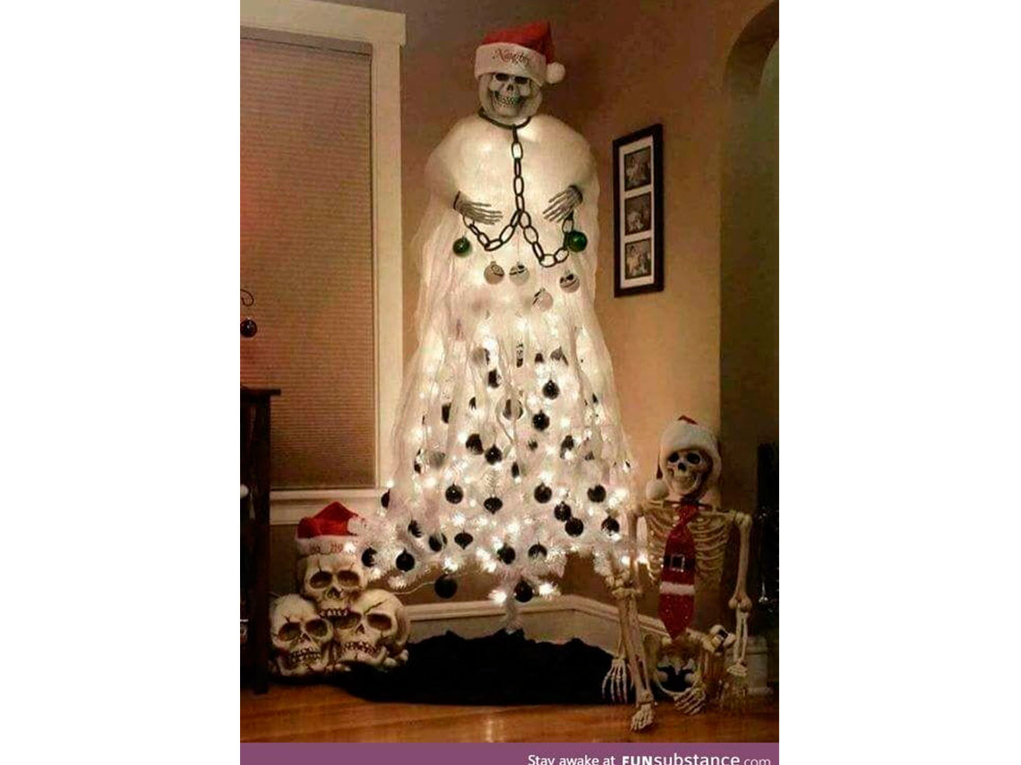 10 ideas para tener un Halloween Christmas Tree esta Navidad 14