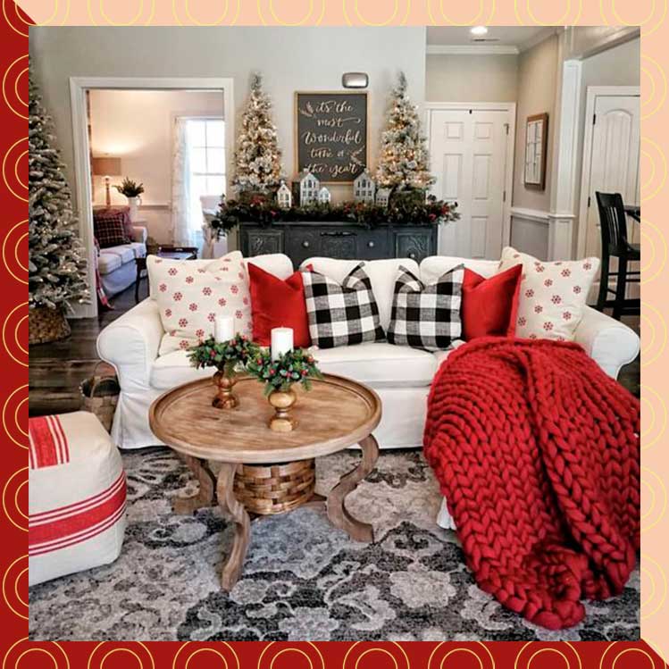 7 maneras de decorar tu casa con cojines para Navidad