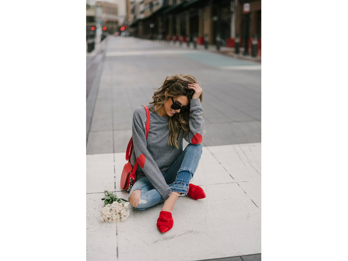 7 outfits con zapatos rojos para verte sexy y elegante 0