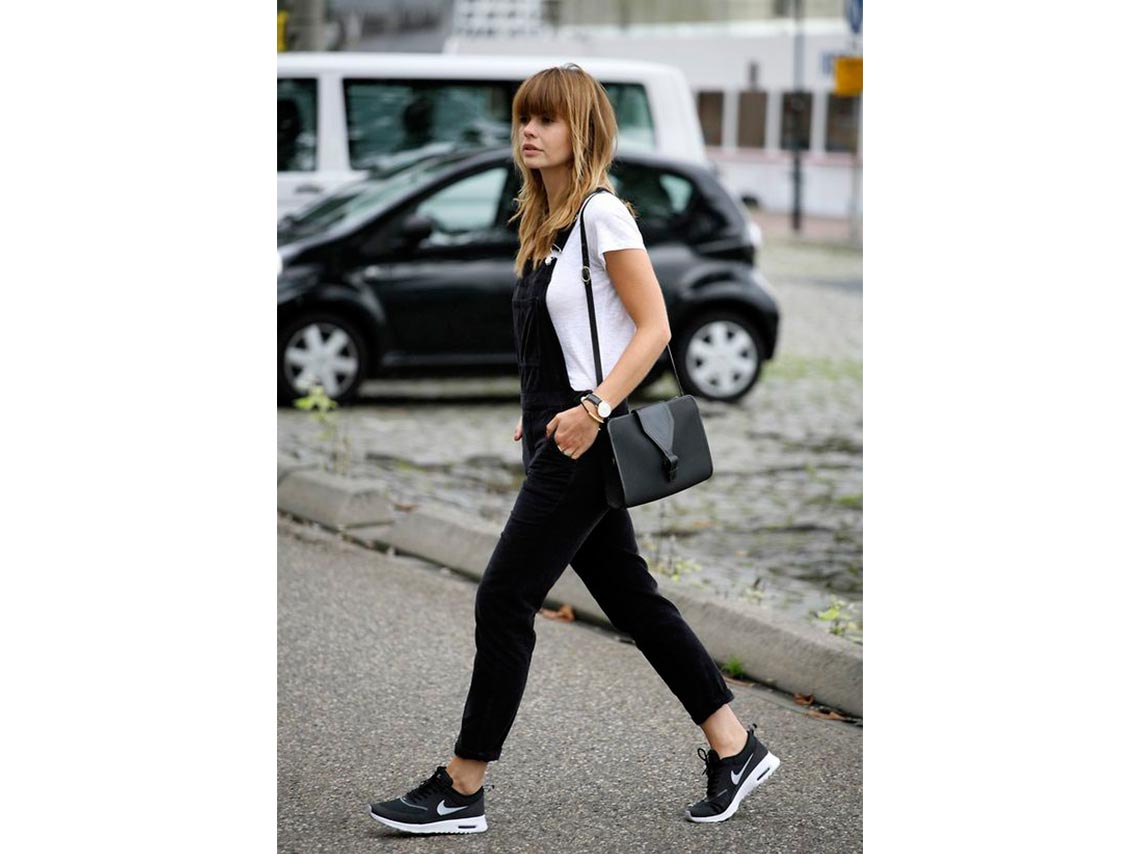 7 outfits casuales con tenis deportivos sin verte fachosa 5