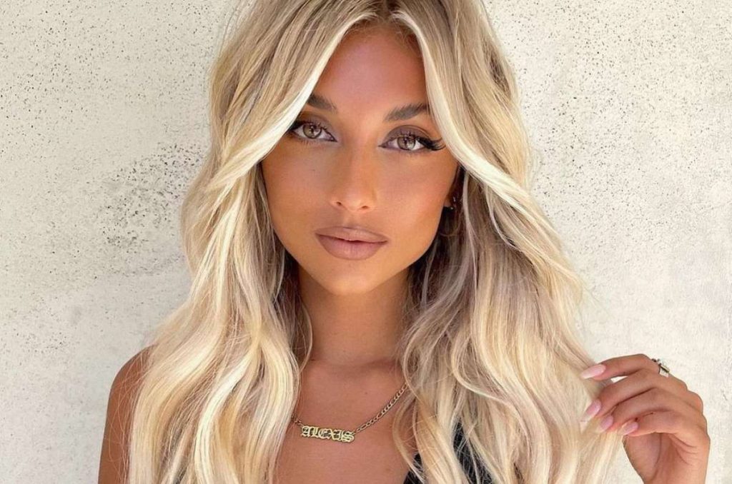 creamy blonde cabello 2024