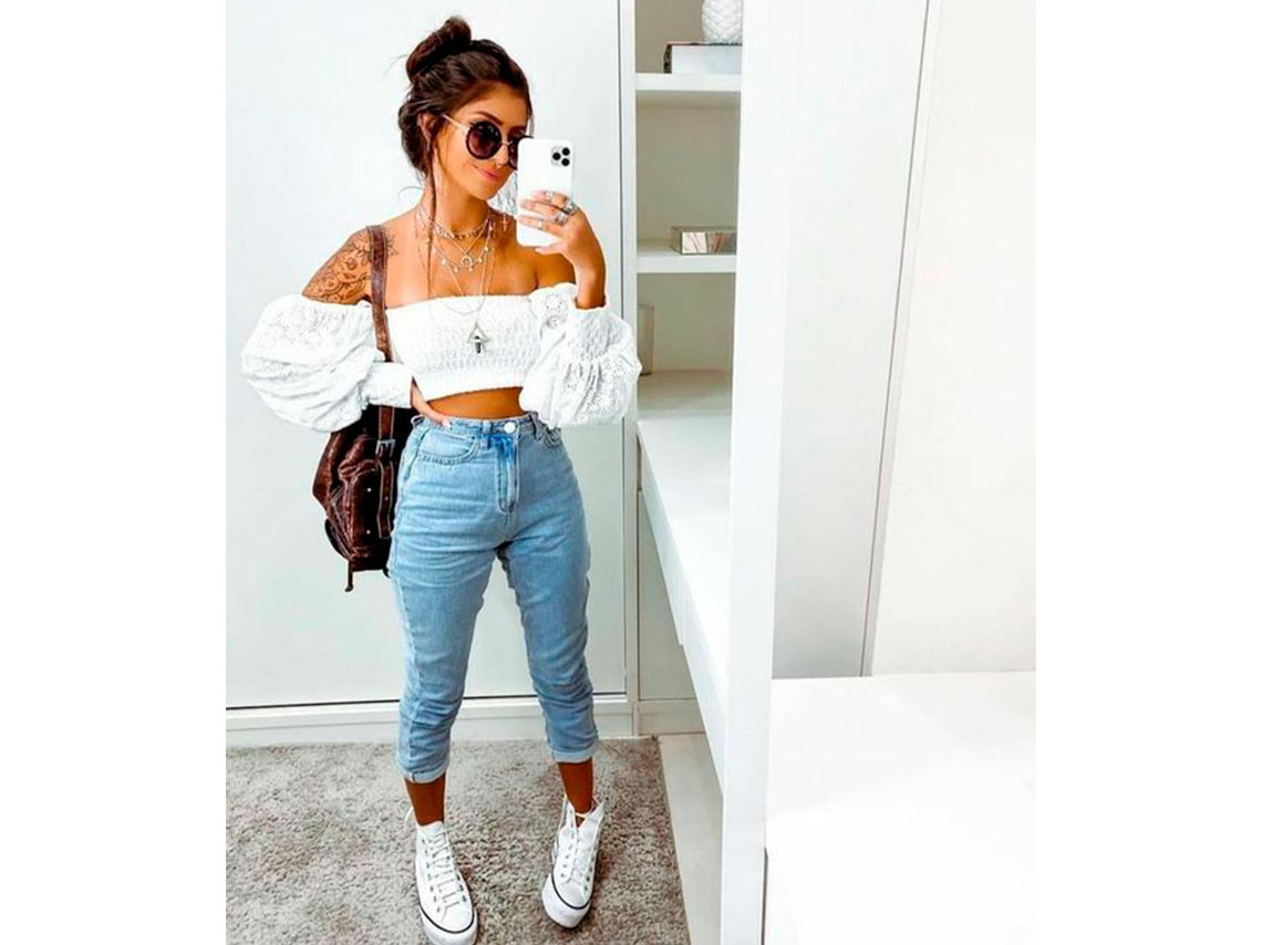 10 outfits sexys que puedes combinar con tenis 4