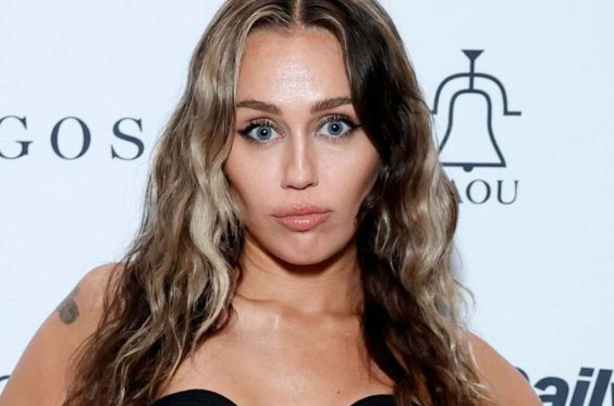 Ilumina y afina tus facciones con la tendencia de cabello ‘Money Piece’