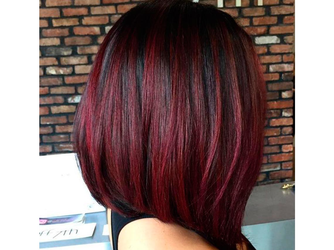 10 formas increíbles de llevar el color vino en tu cabello 6