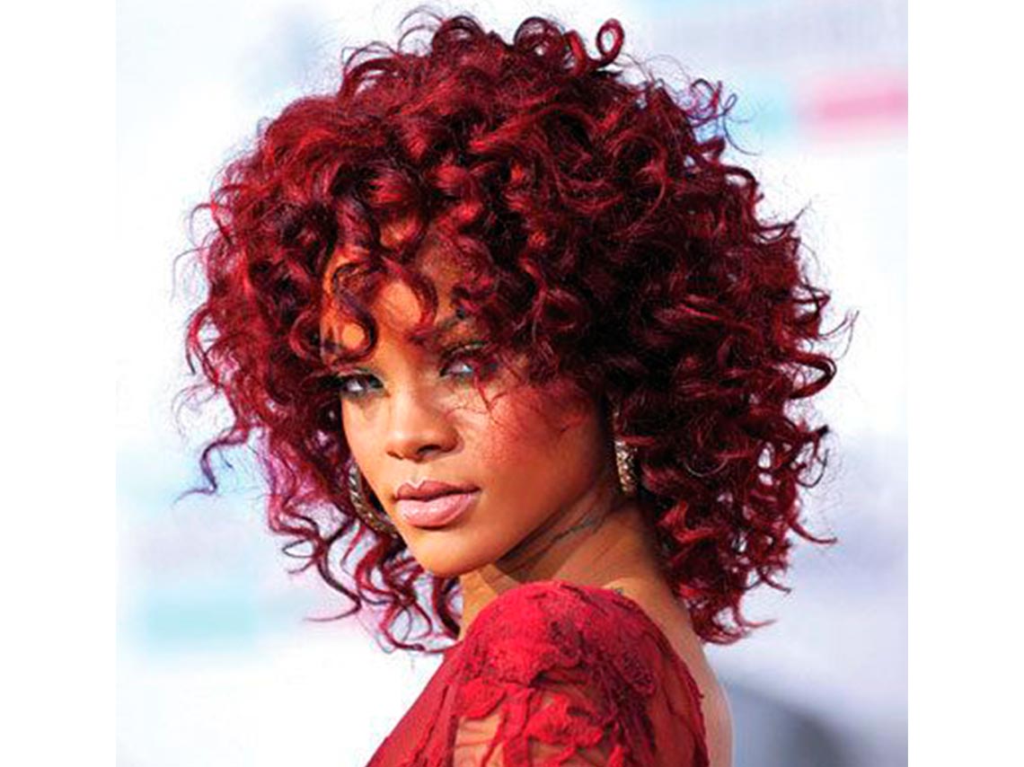 10 formas increíbles de llevar el color vino en tu cabello 5