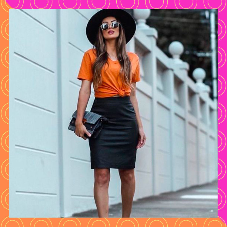 Que blusa combina con una falda negra pegada cheap