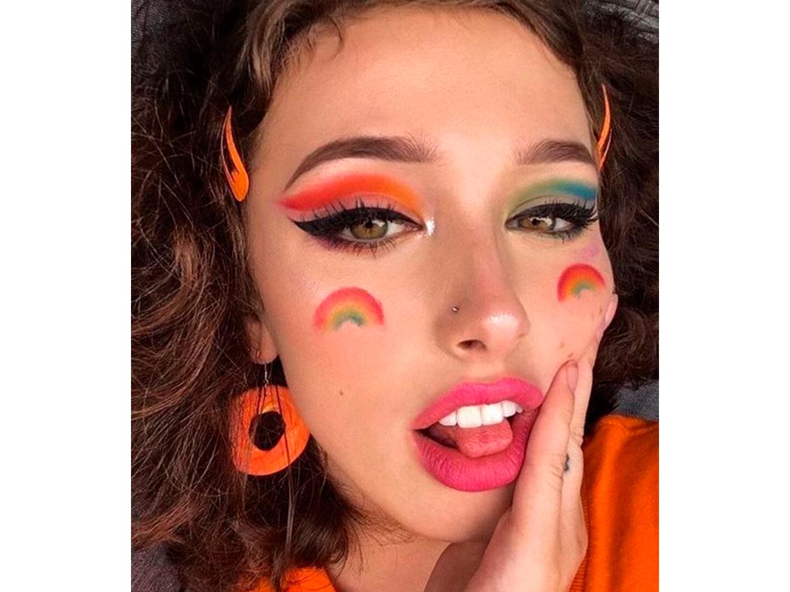 ideas de maquillaje para celebrar el mes orgullo