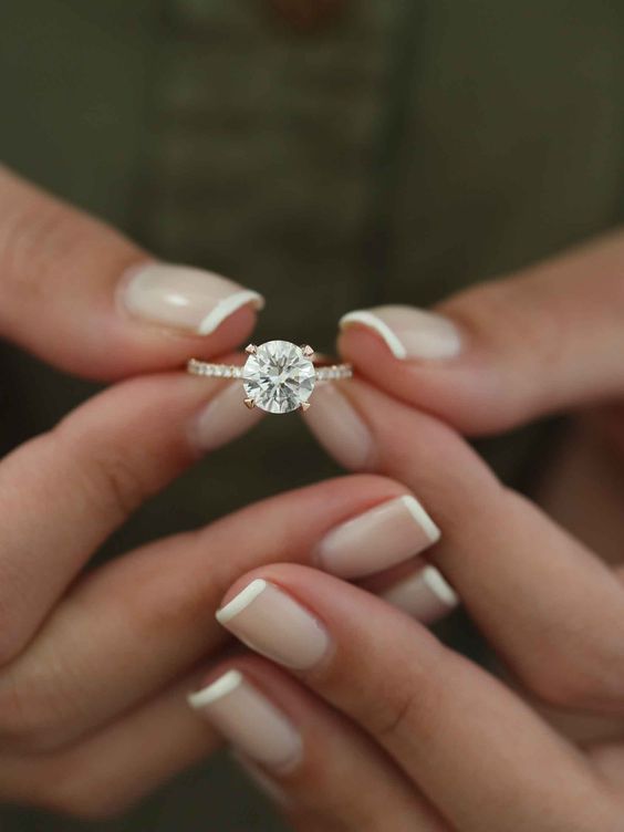 8-tipos-de-anillos-de-compromiso-significado-matrimonio