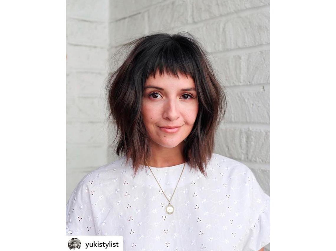 llevar fleco con cabello corto