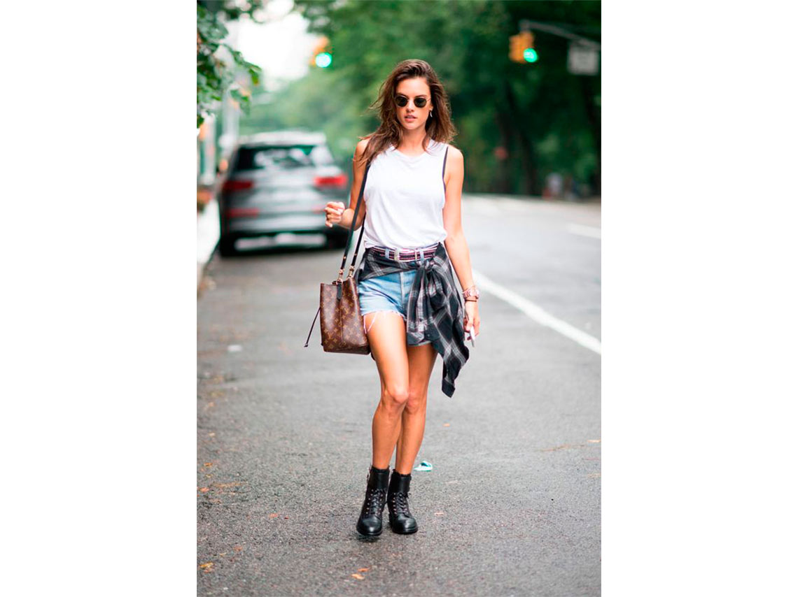 blusa-amarrada-cuadros-look