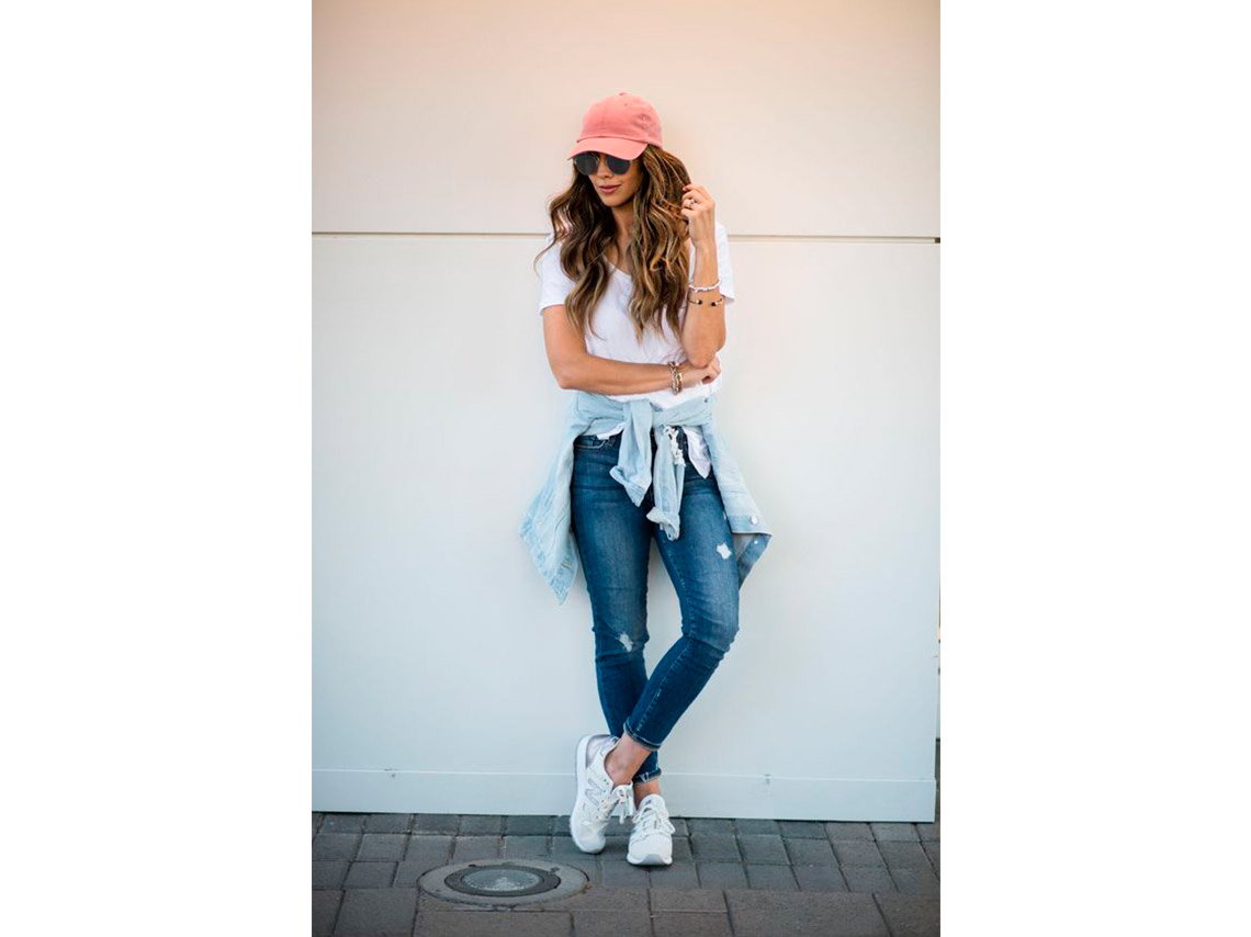 outfits con gorras para verte sexy