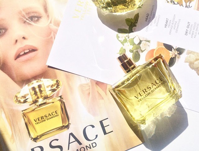 perfumes-mujer-2021-elegantes-y-frescos