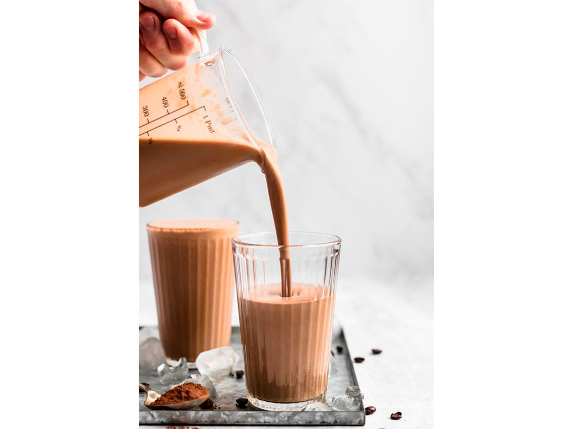 3 smoothies con cacao que te darán más energía