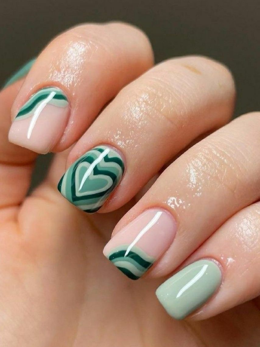 diseños-wavy-nails-para-unas-cortas-11