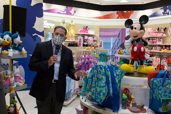 luis-lomeli-vp-y-director-general-cpgp-the-walt-disney-company-mexico-1