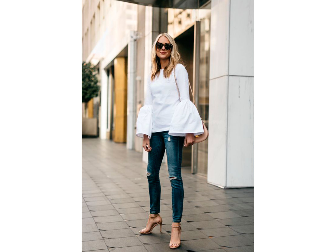 10 outfits con tacones y jeans para ir a trabajar y verte elegante