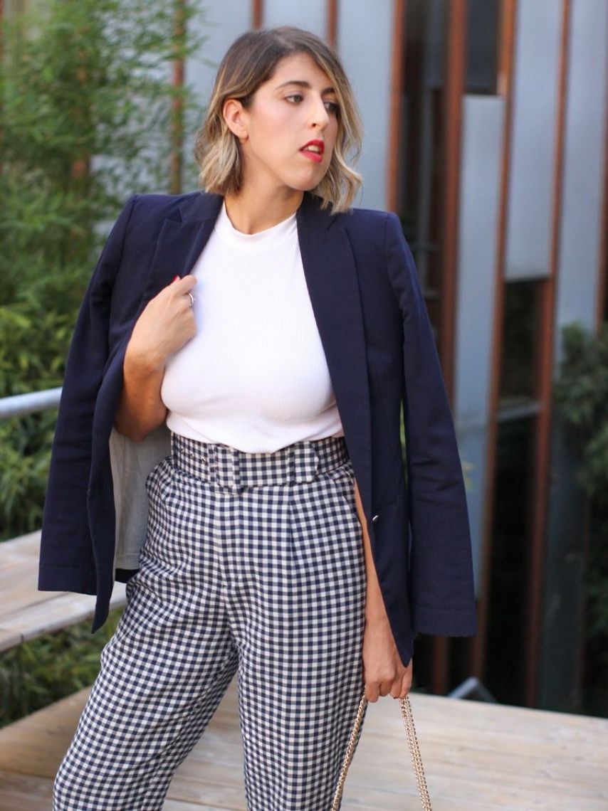 10 outfits con blazer azul marino para confiada en la oficina | Mujer de 10