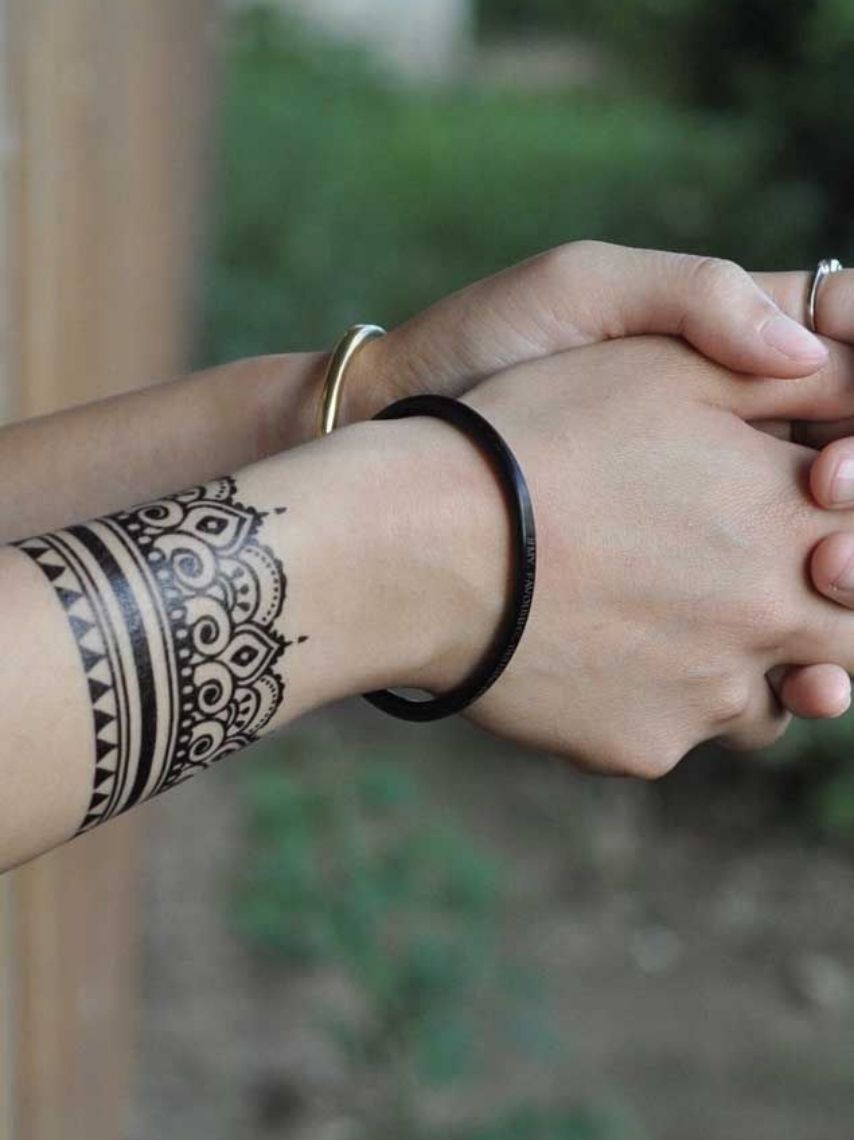 10-tatuajes-delicados-de-pulsera-que-no-puedes-dejar-pasar-4