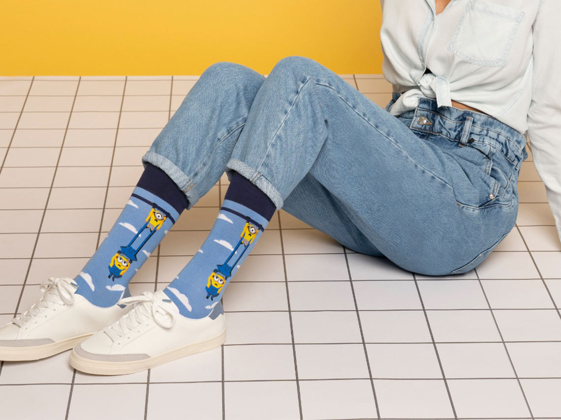 10 maneras de usar calcetas divertidas en tu outfits