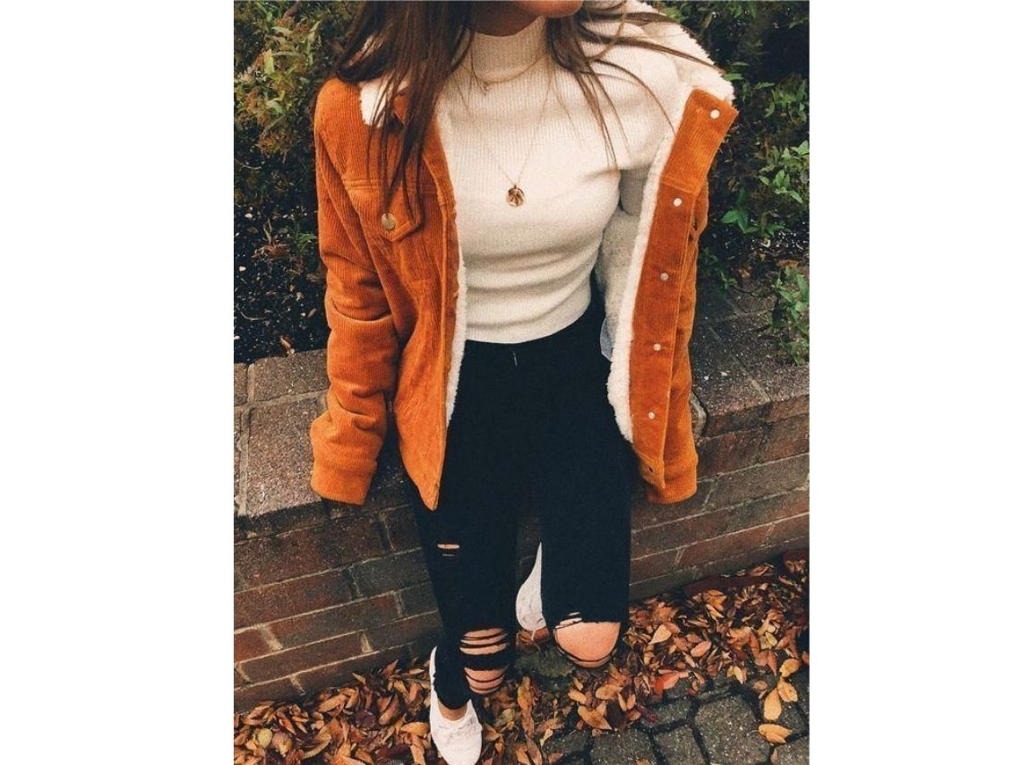 formas de combinar el naranja en tus outfits este otoño