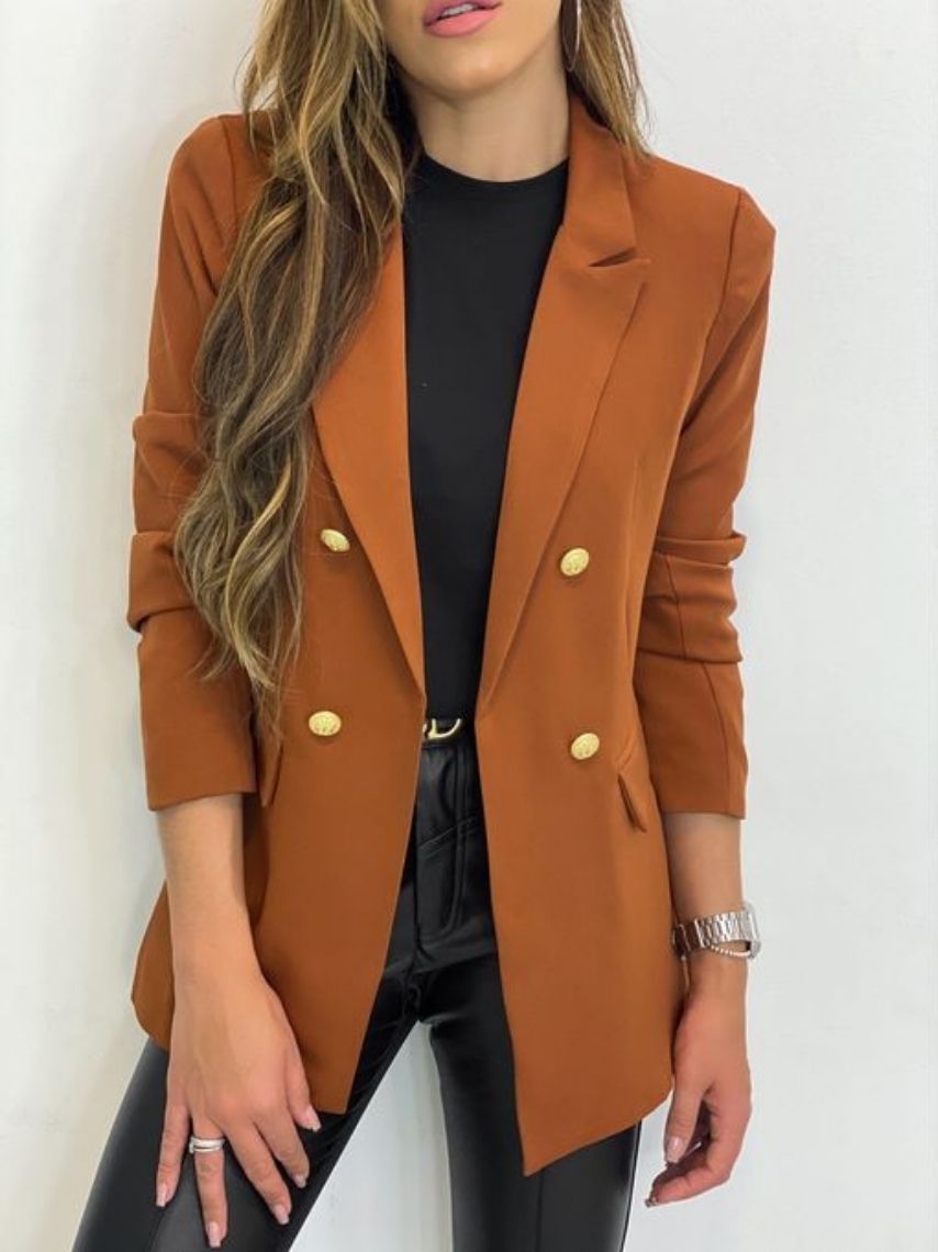 10 outfits con blazer café para usar en el trabajo este otoño | Mujer de 10