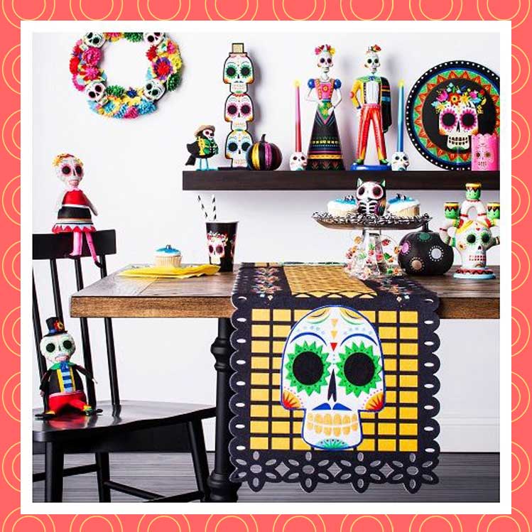 10 ideas para hacer un altar de muertos pequeño y económico en tu departamento