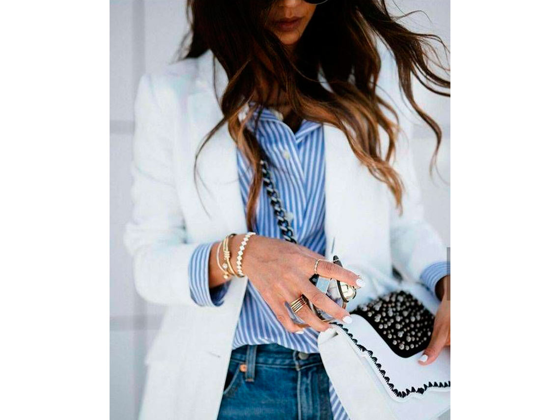 10 outfits con blazer blanco y jeans para la oficina