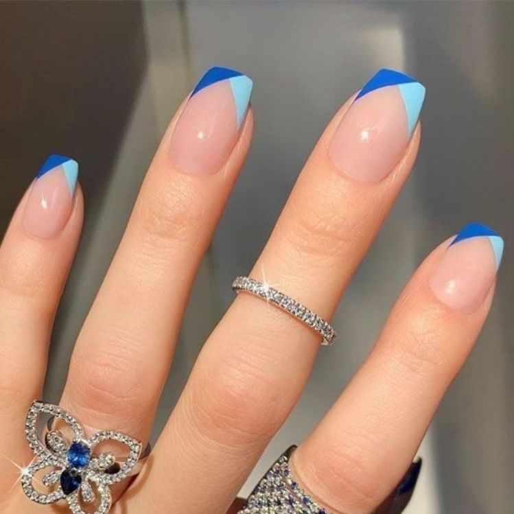10 diseños de uñas cortas sobrios y creativos para usar en la oficina