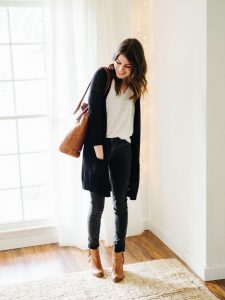 10-outfits-de-invierno-con-jeans-para-sentirte-comoda-en-la-oficina-7