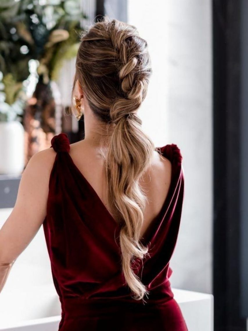 10-peinados-elegantes-con-cabello-largo-ideales-para-navidad