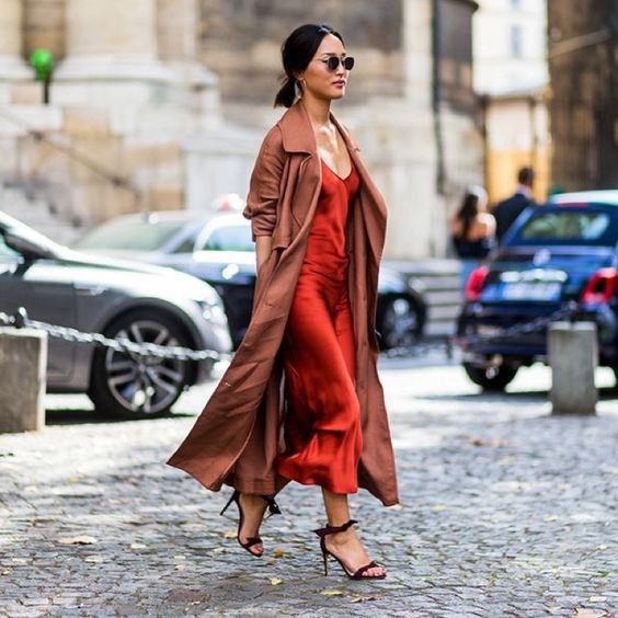 7 formas de usar vestidos en otoño sin pasar frío 6