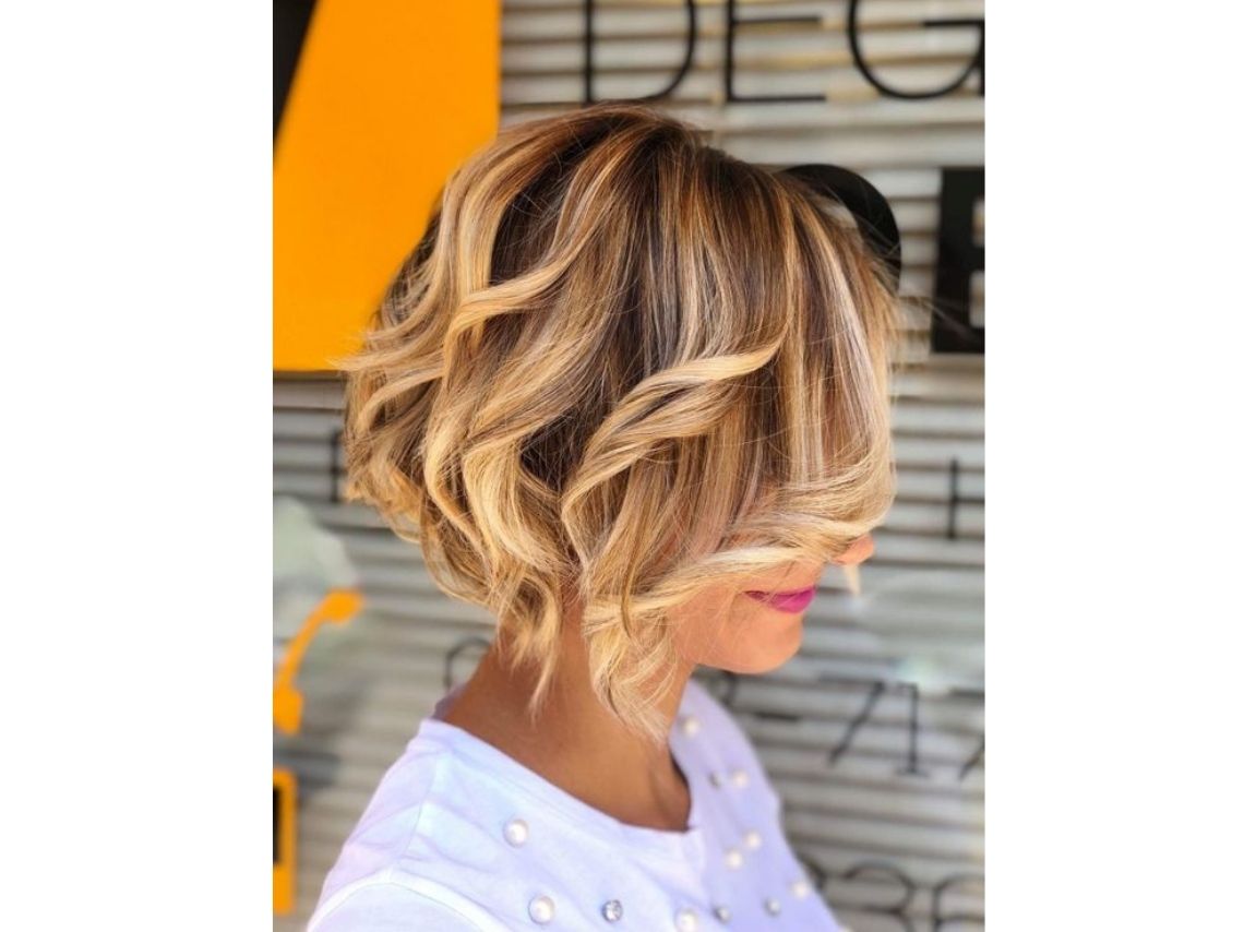 10 formas de llevar el balayage caramelo en tu cabello corto