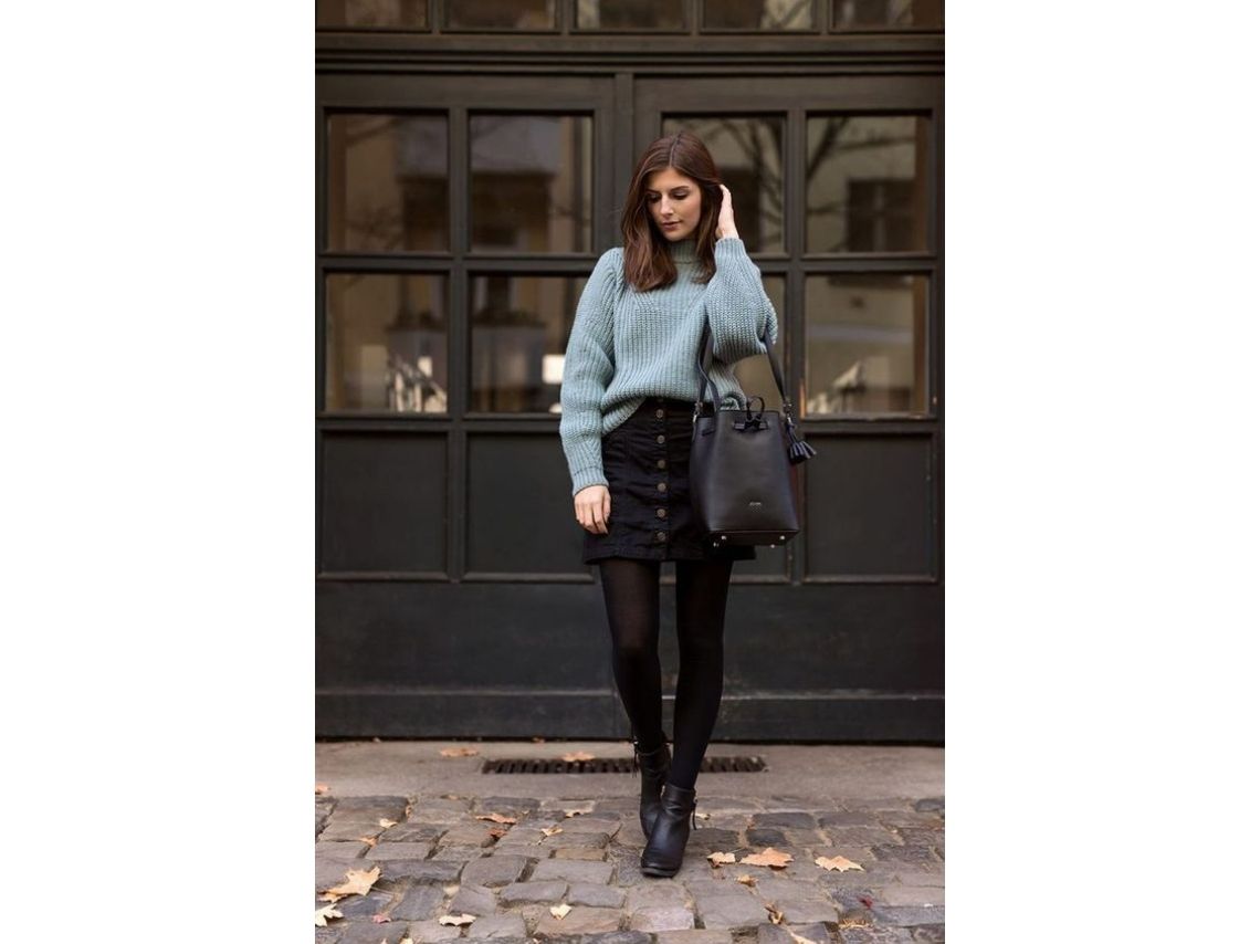 Outfits con botas negras que son perfectas para el invierno | Somos NEWS