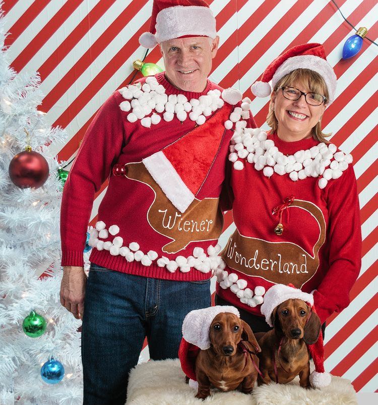 10 ugly sweaters que debes usar en pareja esta Navidad 9