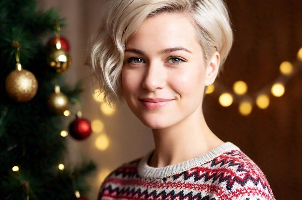 10 peinados fáciles y elegantes para lucir tu cabello corto en Navidad
