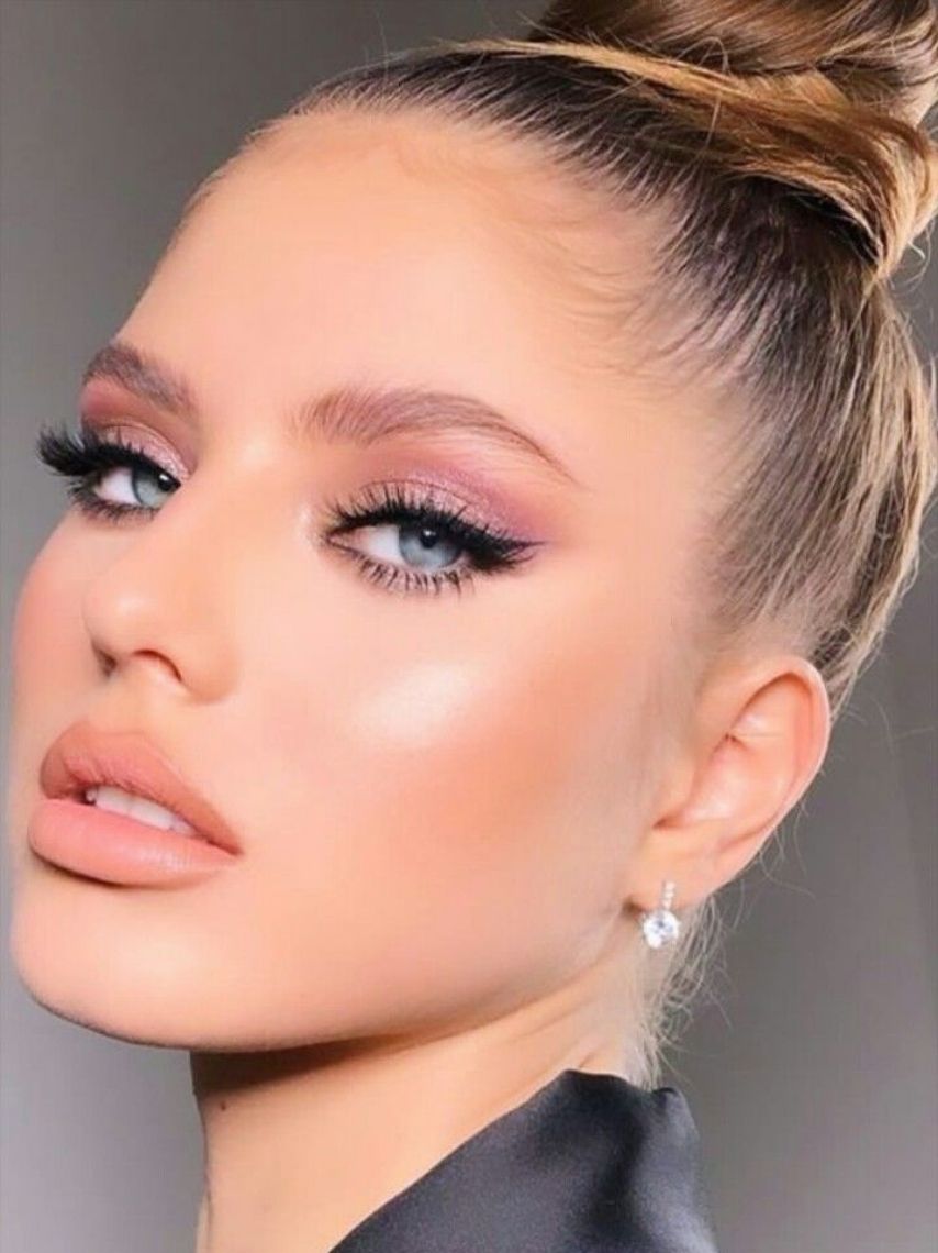 10-maquillajes-naturales-y-faciles-para-chicas-con-poco-tiempo-1