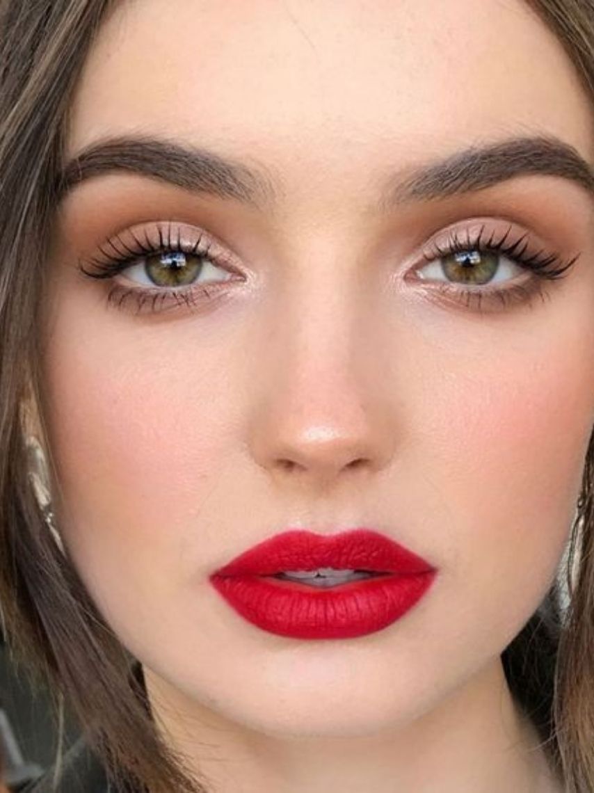 10-maquillajes-naturales-y-faciles-para-chicas-con-poco-tiempo-7