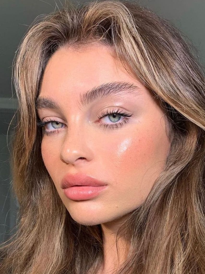 10-maquillajes-naturales-y-faciles-para-chicas-con-poco-tiempo-8