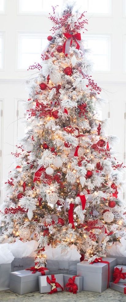 10 árboles de Navidad blancos ultra elegantes y sencillos 9