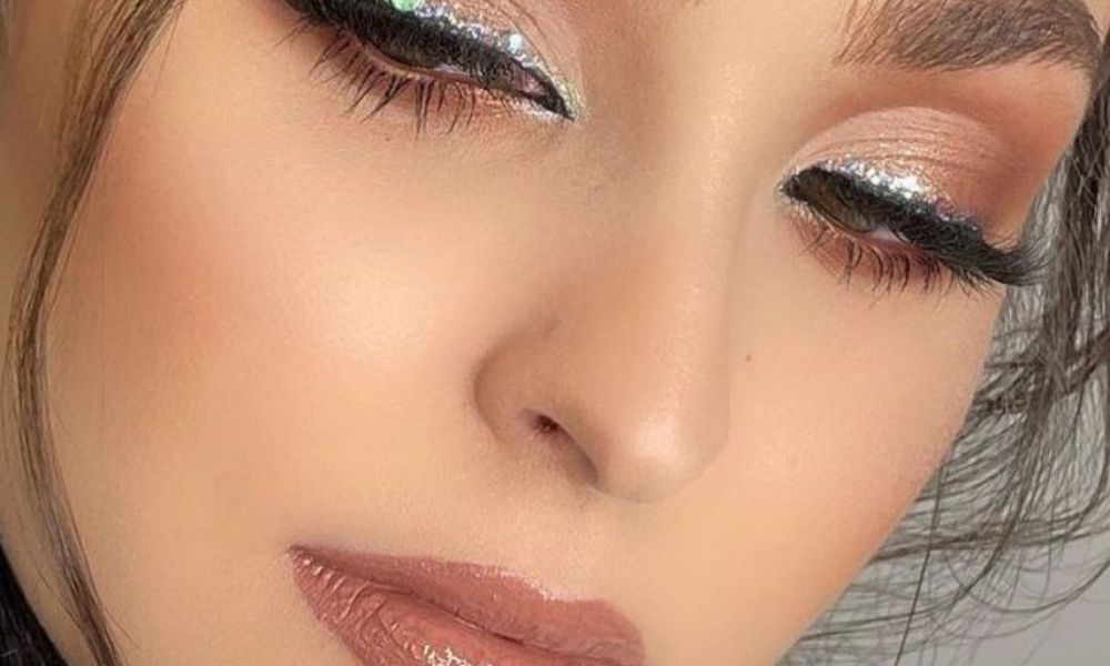 Glitter sobre el delineado