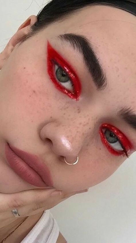 7-maquillajes-que-debes-usar-en-san-valentin-para-enamorar