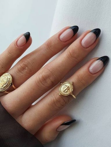 10 diseños de uñas minimalistas que se ven bien todo el año 9