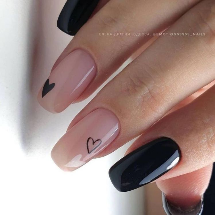 10 diseños de uñas rosas con negro para las que tienen un lado cursi pero dark