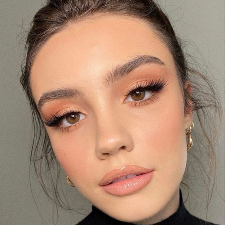 7 looks de maquillaje sencillos y naturales para ir al trabajo