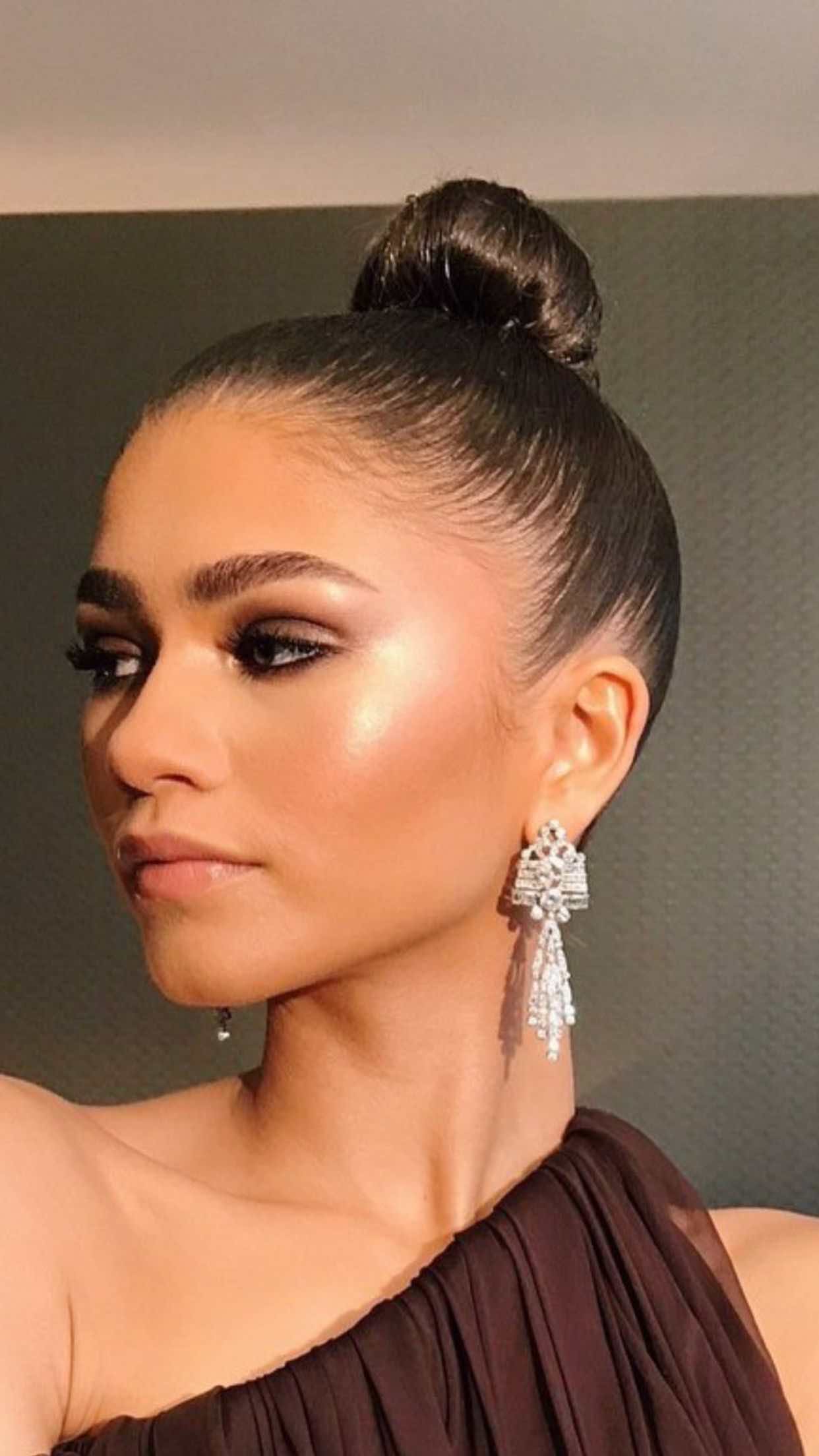 10 maquillajes para morenas inspirados en Zendaya 6