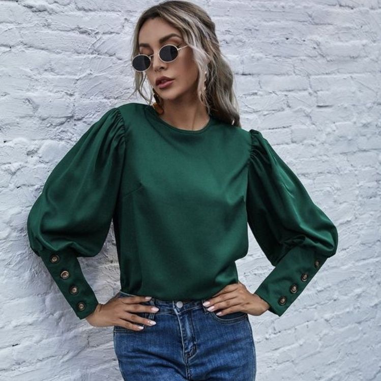 7 ideas de outfit con blusa gigot perfectos para la oficina 